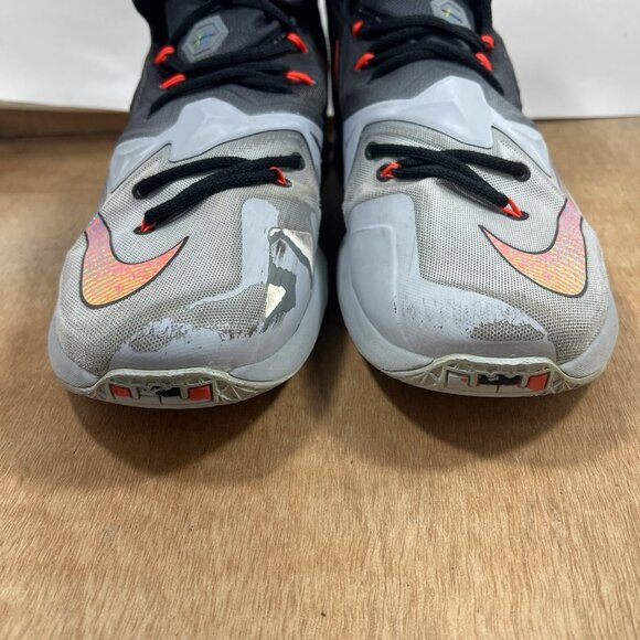 Nike LeBron 13 On Court Man Sport Shoes (807219-060) Men Size 14 Basketball main image 9